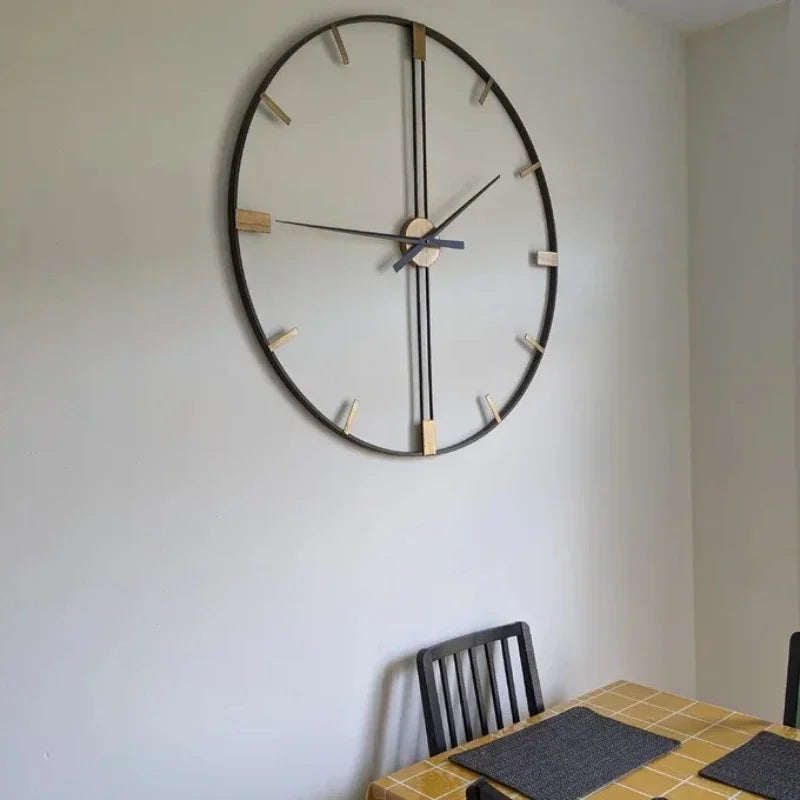 horloge murale moderne 60cm cadre noir transparent aiguilles numéros dorés quartz métal