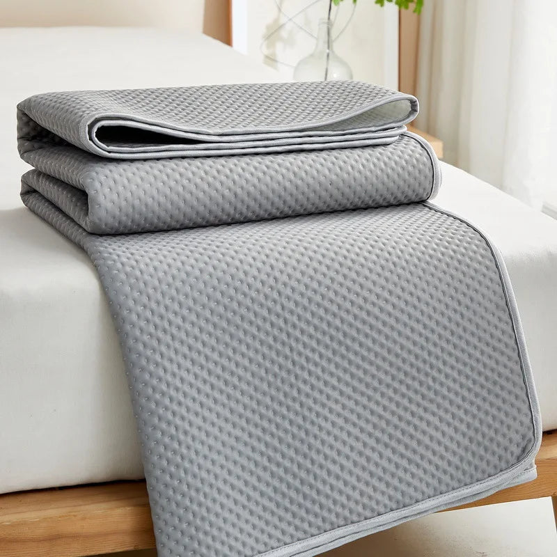 tapis sol moderne bleu rose gris géométrique petits points opaque simple ruban élastique