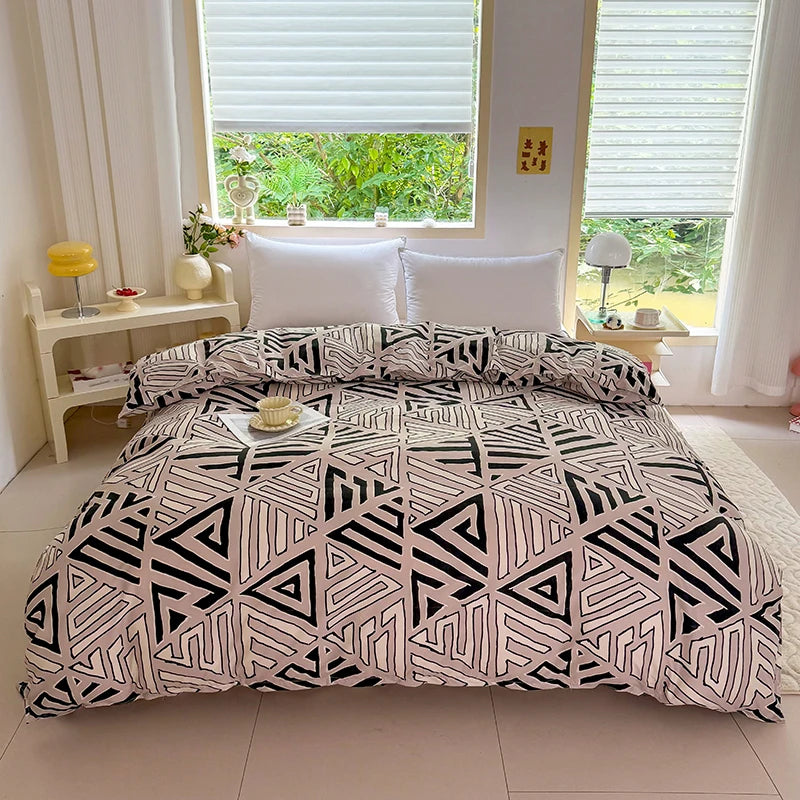housse couette géométrique triangles beige noir blanche moderne minimaliste chambre lit
