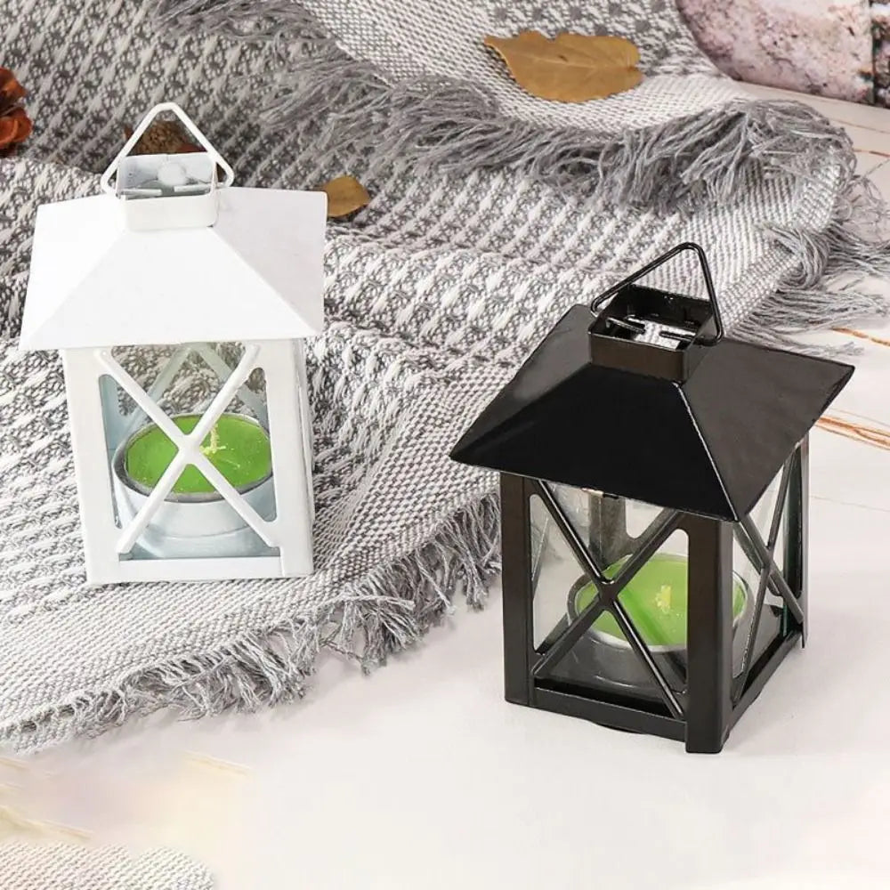 lanterne décorative rustique vintage fer suspension bougie récipient transparent noir blanc structure