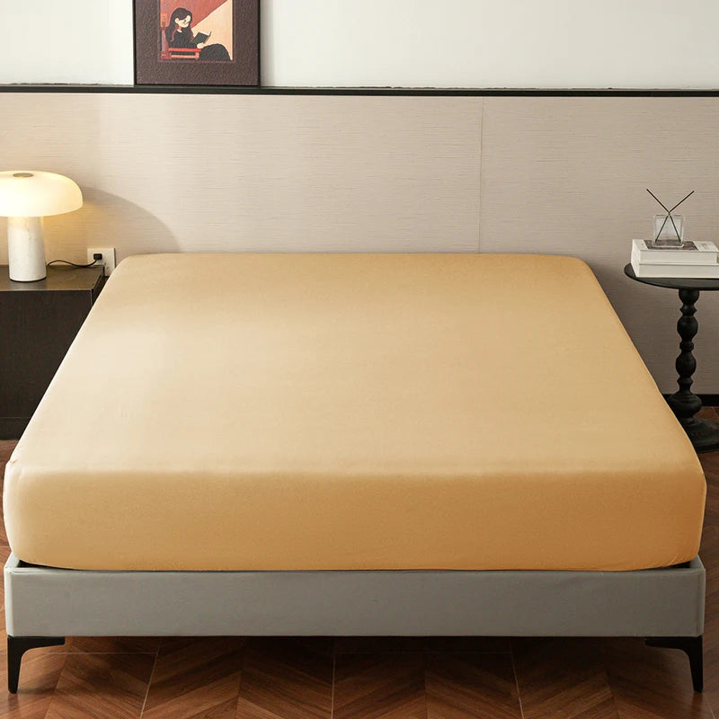 housse lit noire uni satinée élastique moderne 140cm 160cm 200cm polyester