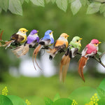 ornements décoration oiseaux artificiels plumage brillant points dorés gris orange vert jaune marron bleu
