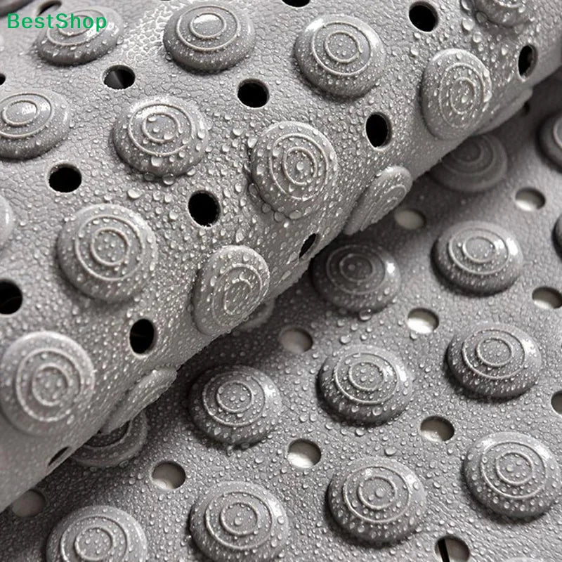 tapis bain doux pieds silicone antidérapant texturé motif nuages gris bleu clair moderne minimaliste