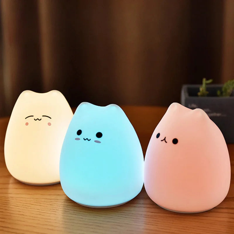 veilleuse animale chat silicone kawaii dessin animé bébé chambre enfant jaune bleu rose violet