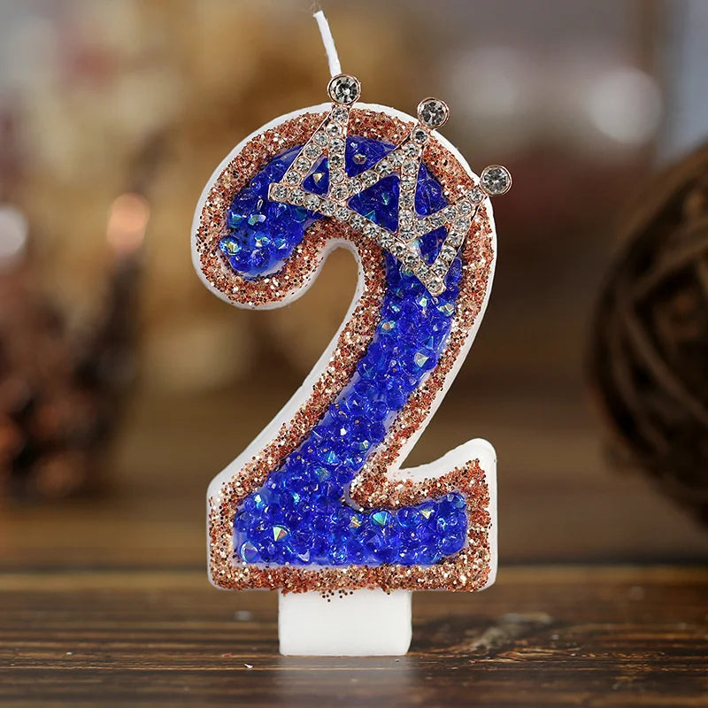 bougies forme chiffre anniversaire blanches bleues strass dorés festives