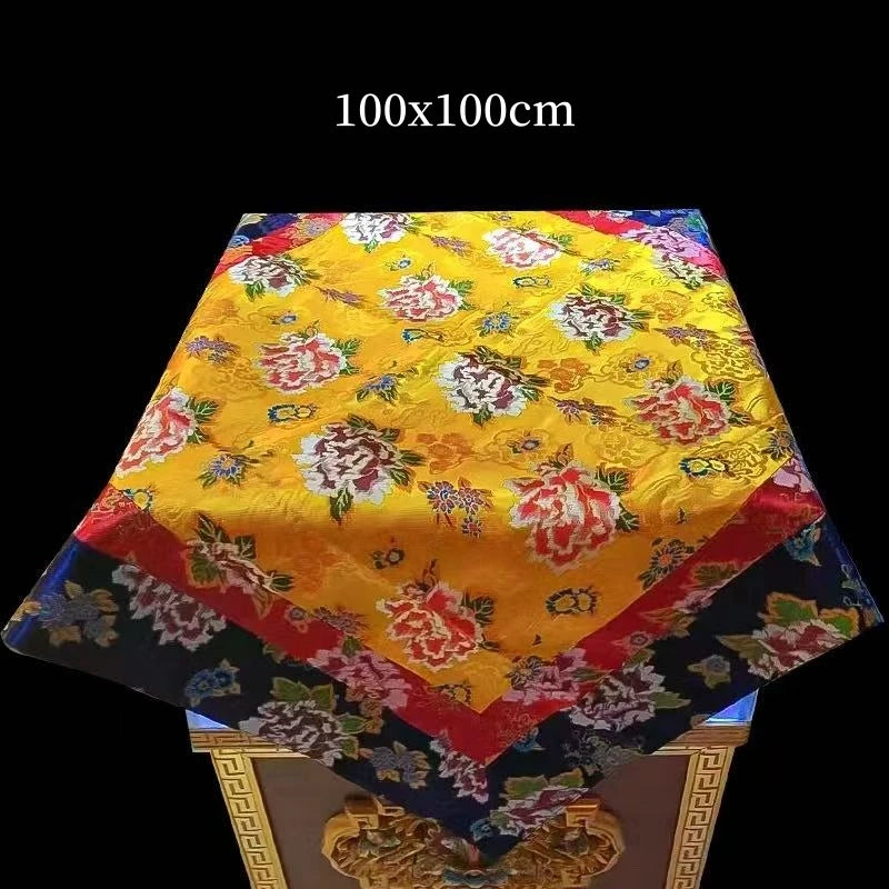 tapis traditionnel brodé patchwork géométrique couleurs vives élégant table manger