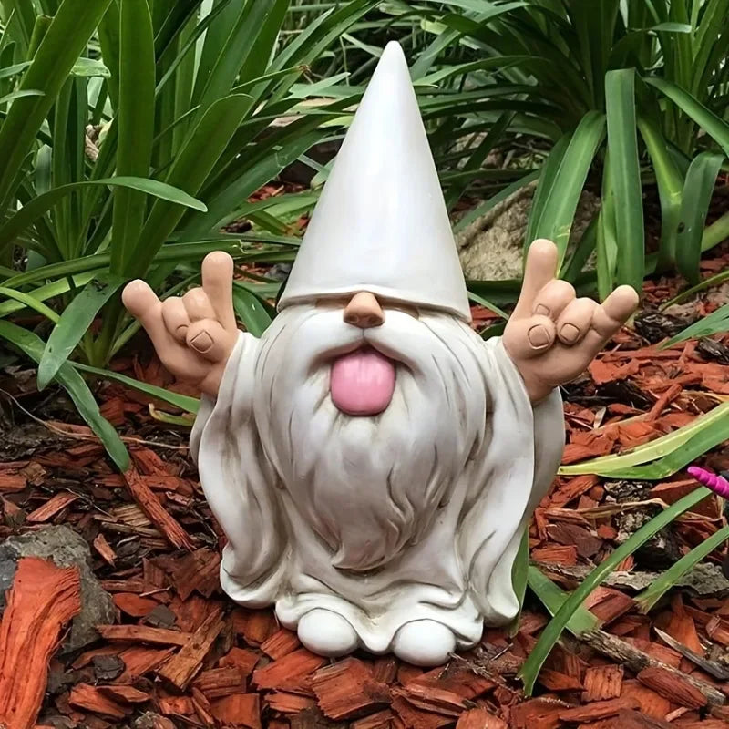 statue gnome blanc rock pose humour jardin extérieur ornement déco vieux aspect