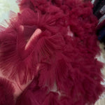 ruban tulle blanc noir rose bleu clair plissé texture ondulée opacité élégant décoration mariage