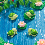 ornements miniature tortues résine vert jaune rayures cartoon coquilles galets feuilles lotus 14+