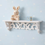 étagère murale blanche sculptée réutilisable classique fixations longues étagères gigognes multiples utilisations opaques sans