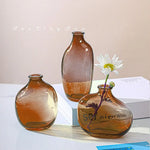 vases transparent modernes marron orange décoration maison simple minimaliste