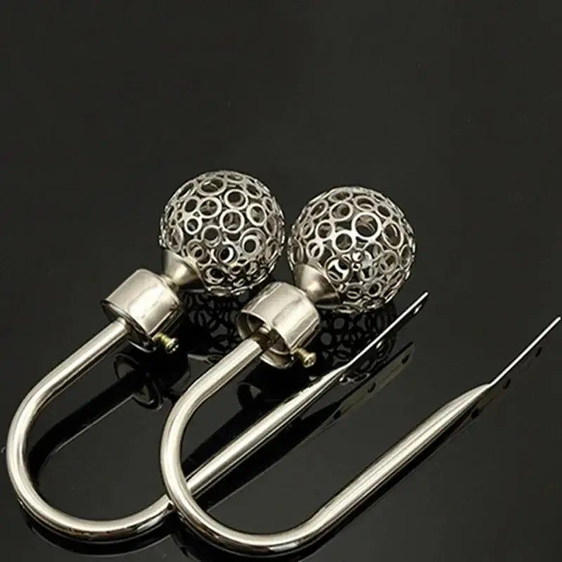 boucle rideau métal bronze argenté doré cuivre moderne élégante perforée sphérique