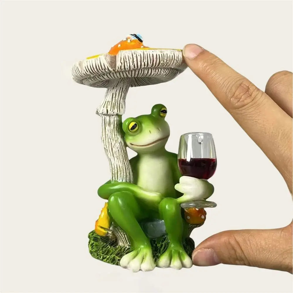 décoration intérieure sculpture grenouille verre vin champignon rouge orange marron fantaisiste résine
