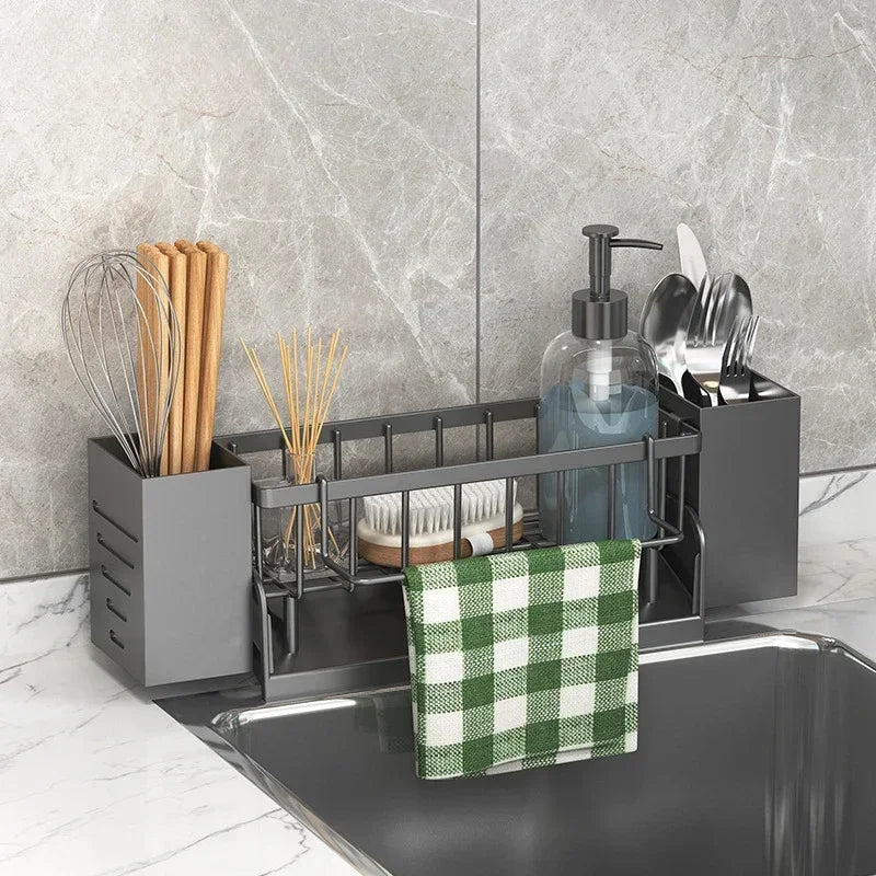 organisateur cuisine rangement évier moderne gris noir transparent panier serviettes éponges couverts assiettes