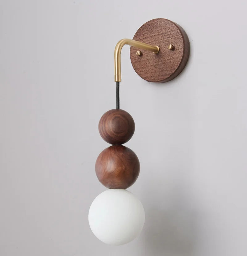 lampe murale moderne sphères bois diffuseur verre blanc éclairage quotidien scandinave fixée mur vis