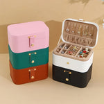 boîte rangement bijoux cuir pu blanc rose verte marron noire moderne boucles oreilles colliers