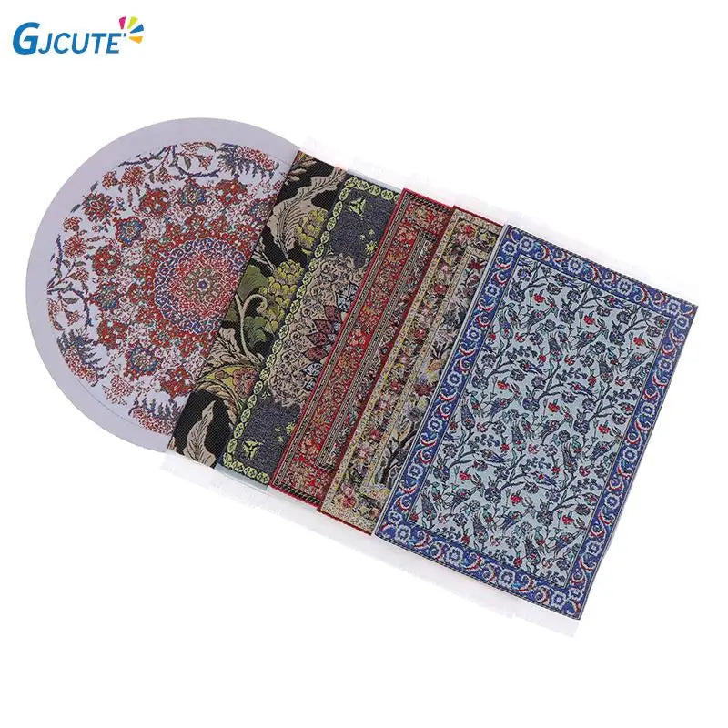 petit tapis miniature peluche motif floral mandala maison poupee decor chambre salon