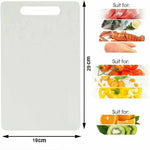 planches découper micro structurées modernes blanc vert rose jaune violet clips poignée écologiques cuisine
