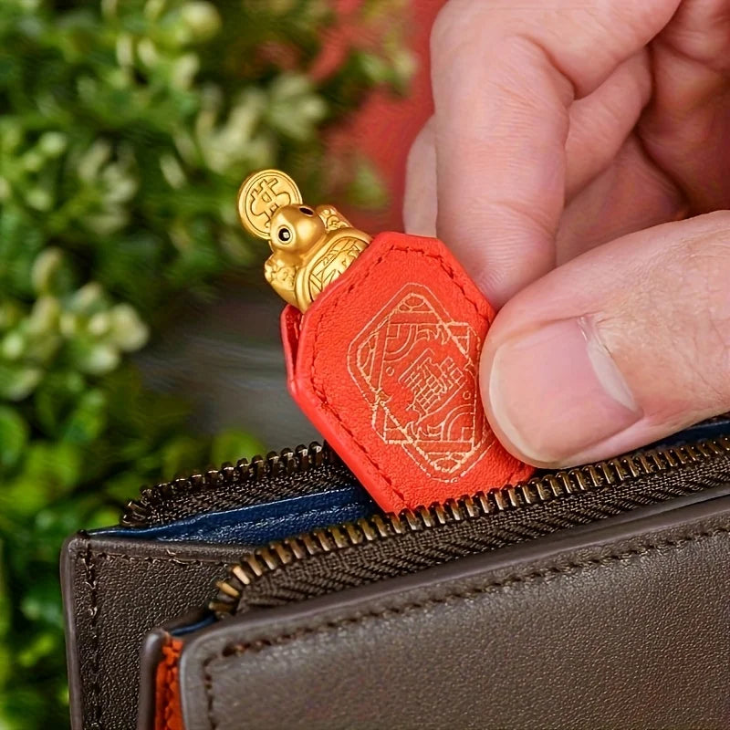 porte monnaie cuir tortue dorée accessoire rouge motif gravé traditionnel asiatique feng shui prosperity