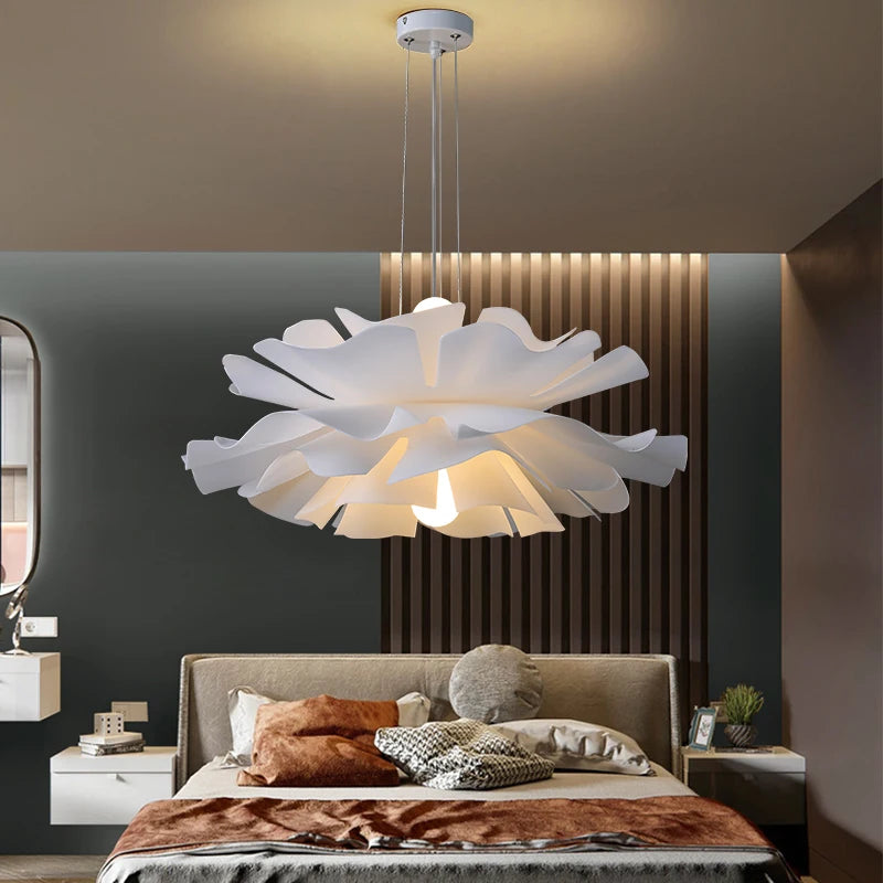 Lustre fleur acrylique blanc suspendu