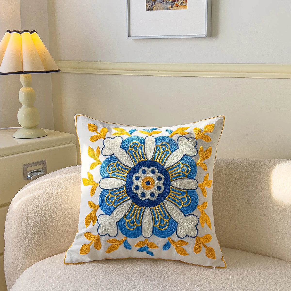 taies d'oreiller brodées motifs floraux coton polyester 45x45cm couleurs variées décoration intérieure coussins décoratifs