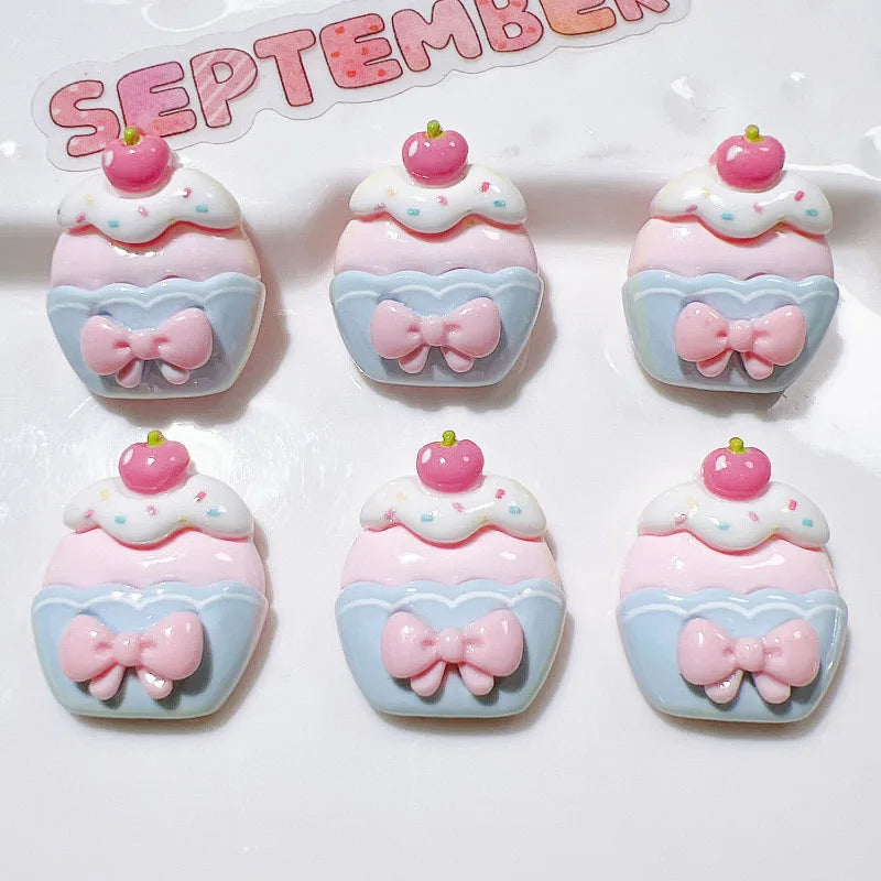 miniatures théière tasses cuillère cupcakes kawaii doux mignon rubans fleurs roses blancs
