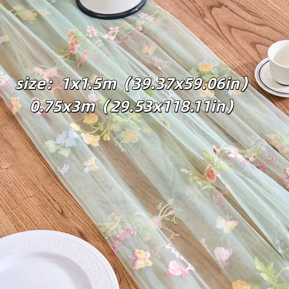 nappe décorative florale transparente vert clair blanc printemps mariage décoration table verte festive