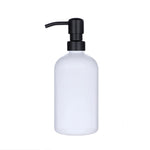 bouteilles shampooing après shampoing gel douche rechargeables transparentes marron noir blanches modernes pompes pression