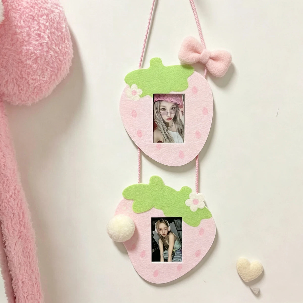 cadre photo mural rose enfantin points verts coeurs visage chat décoratif coréen