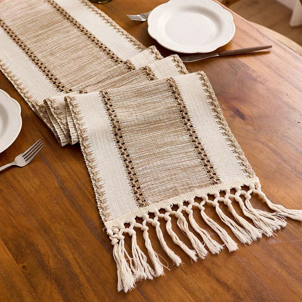 chemin table rustique beige franges tissé décoration intérieure cuisine salon ferme