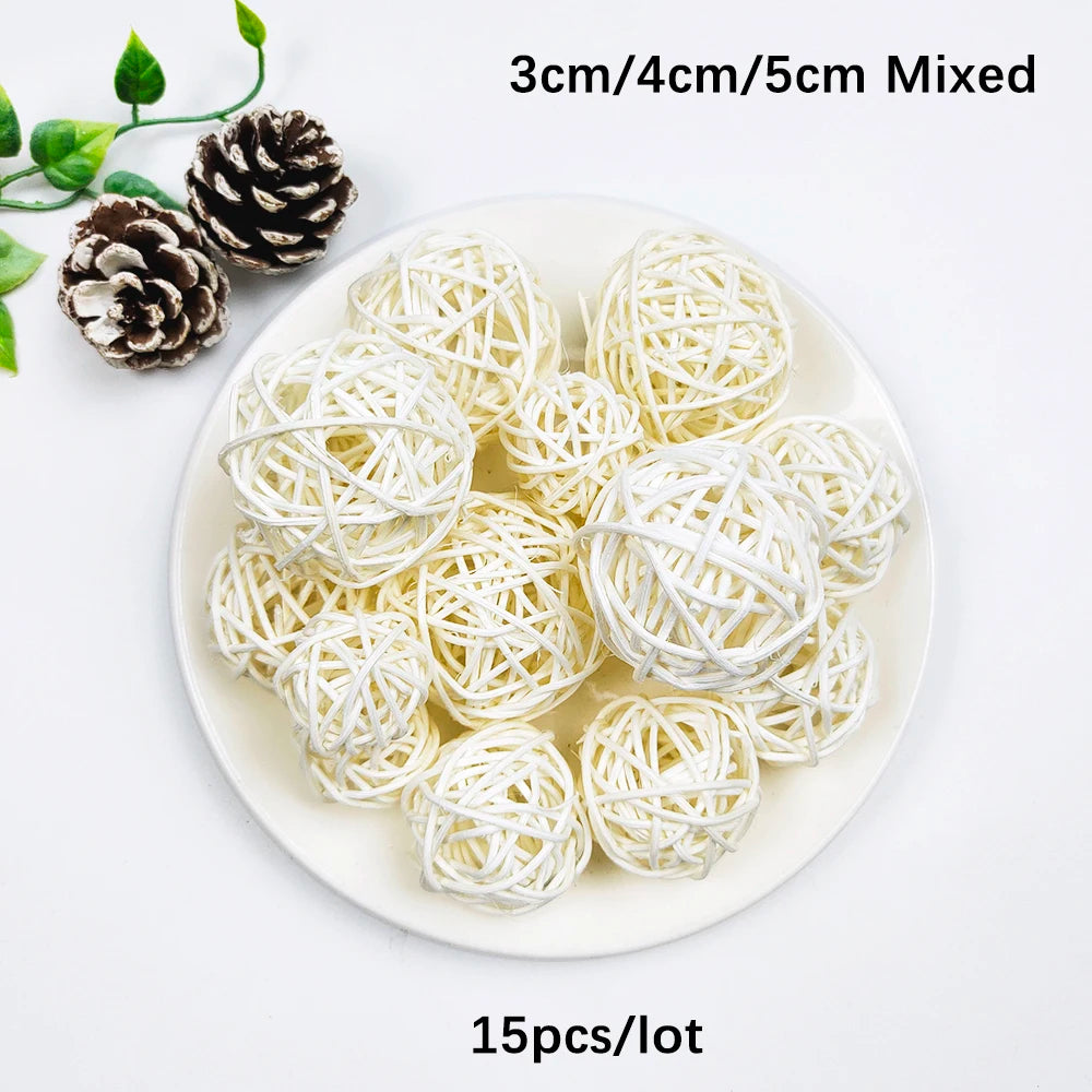 décoration artisanale boules coeurs rotin multicolores tressées anniversaire mariage festive
