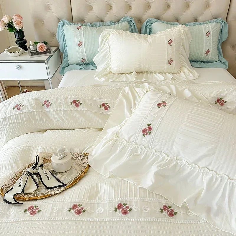 drap plat brodé rose clair classique plissé taies oreillers ensemble literie romantique