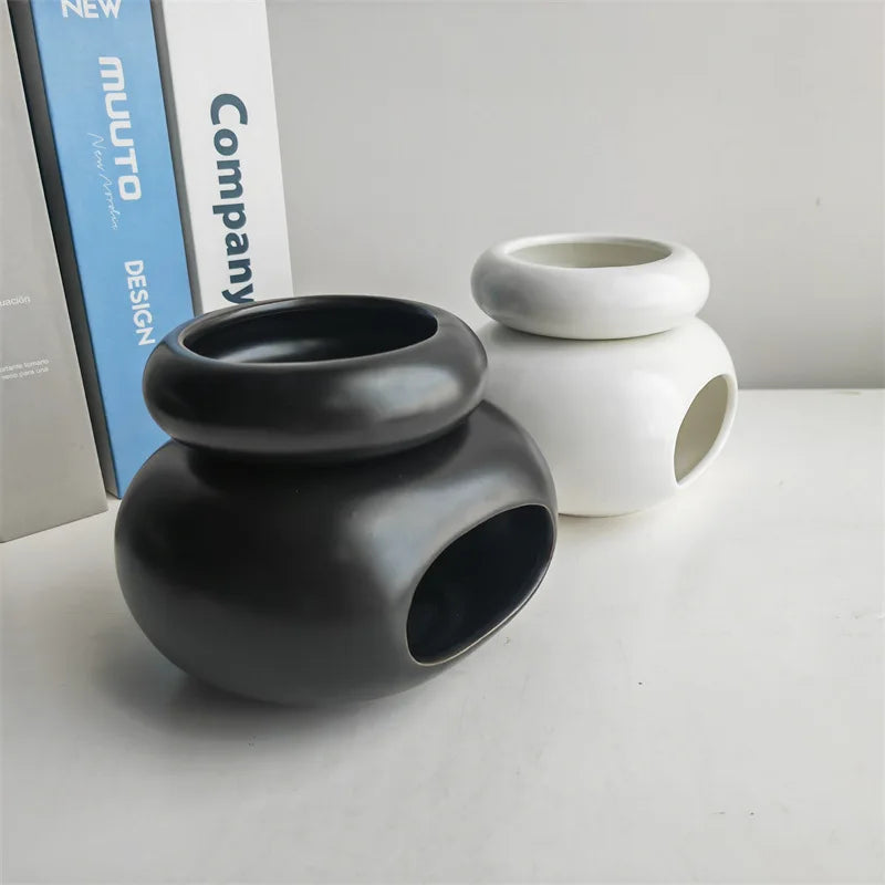 diffuseur huiles parfumées vase blanc noir céramique moderne épuré relaxation chambre spa