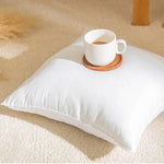 coussin carré blanc hypoallergénique fibre polyester anti décubitus moderne amovible lavable lit sofa