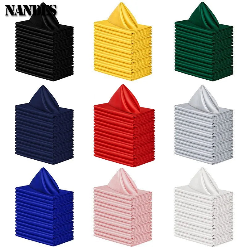 serviettes table satinées noir jaune vert bleu rouge gris moderne uni clips dorés assiettes