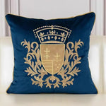 housse coussin brodée doré lys couronne élégante noir bleu marine décorative canapé sofa chambreôtel