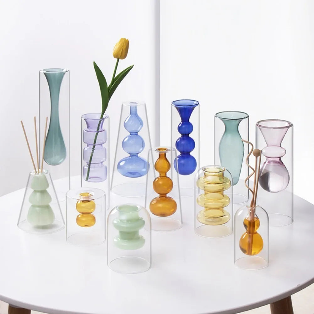 vases verre modernes transparents sphères bleu vert rose violet orange