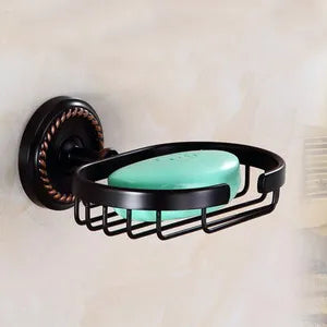 accessoires salle bain noir classiques rondelles dorées porte serviettes savon papier toilette brosse wc