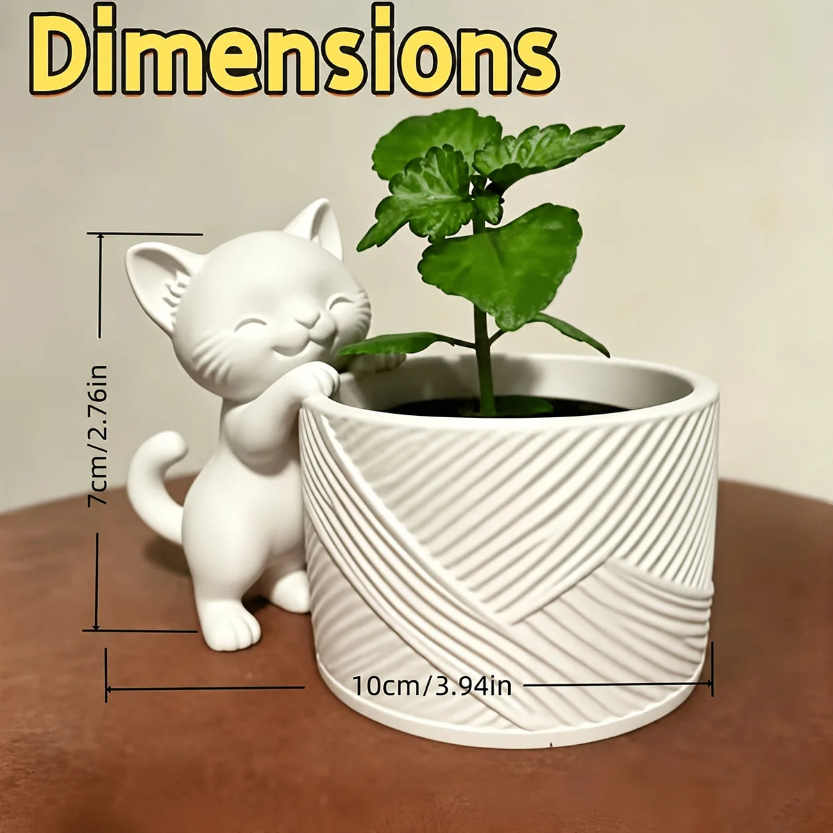 cache pot moderne blanc rayures diagonales figurine chat succulente plante aérienne décoration intérieure ornement