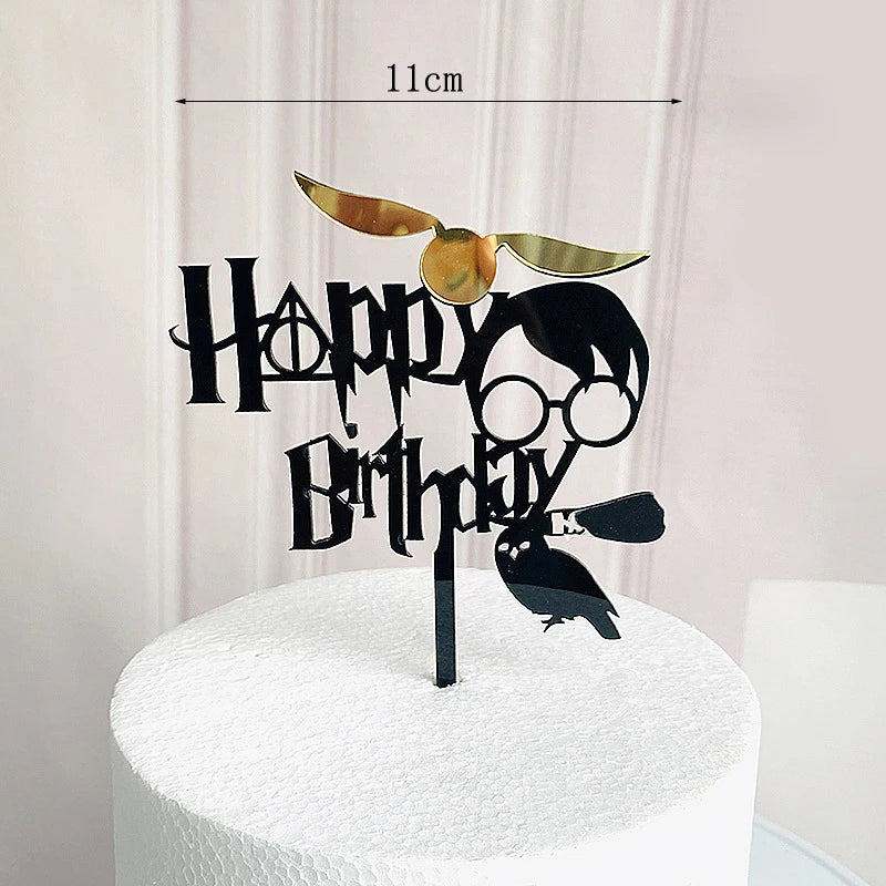 décoration gâteau anniversaire harry potter étoiles chapeau lunettes balai noir