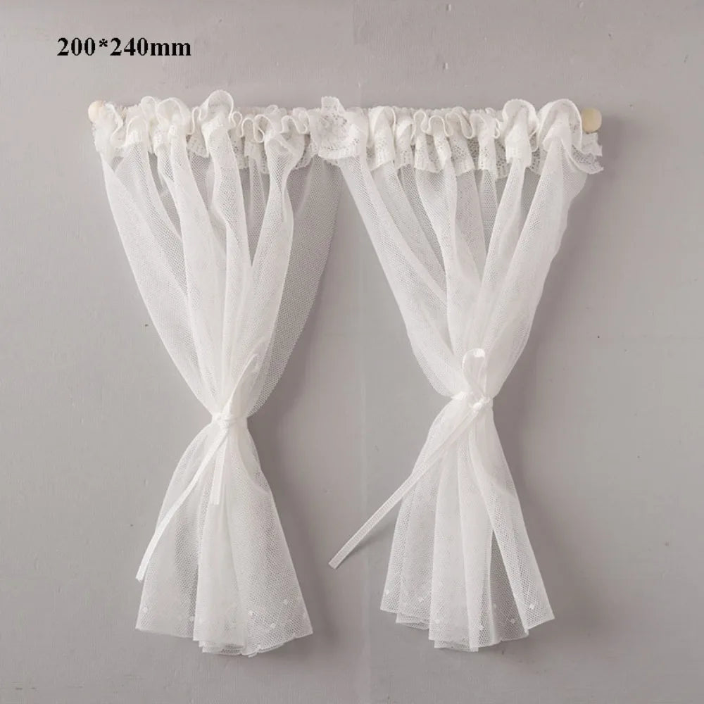 rideaux blancs fleurés dentelle vintage opaques transparents animaux nature maison poupée romantique