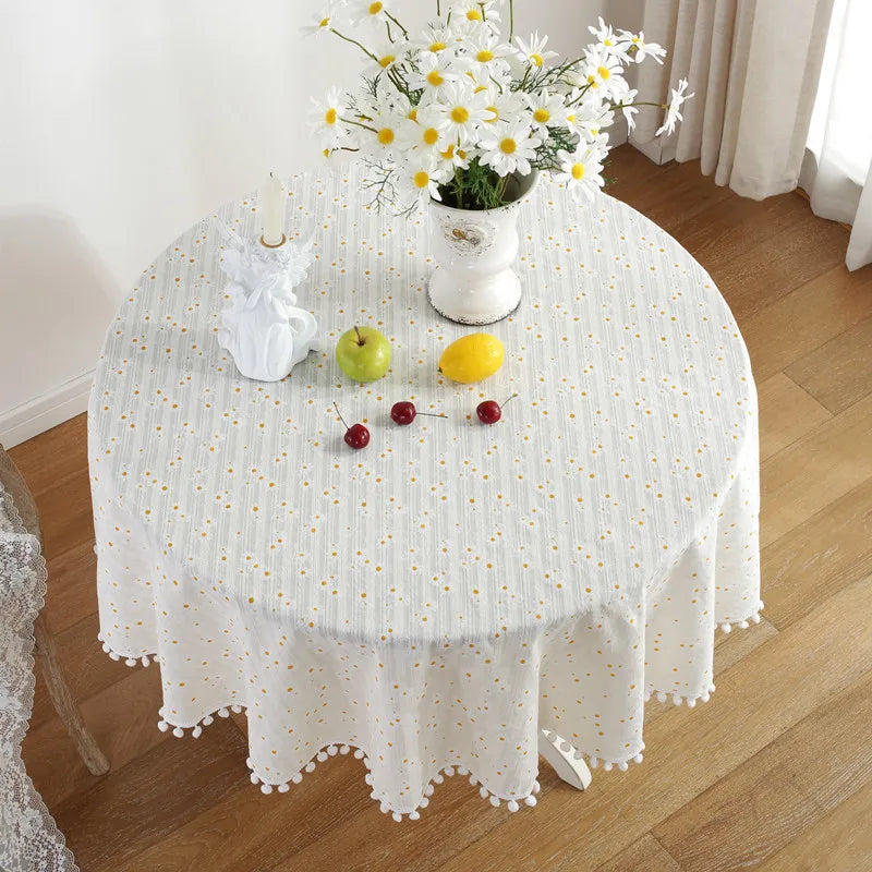 nappe table blanche jaune ponpon table dexterieur decoration mariage festivite rustic