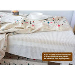 tapis protection beige clair texture tissée motifs géométriques adhésif moderne