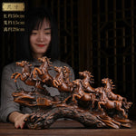 ornements sculptés chevaux résine artisanal chinois couleurs dorées rouges noires modernes