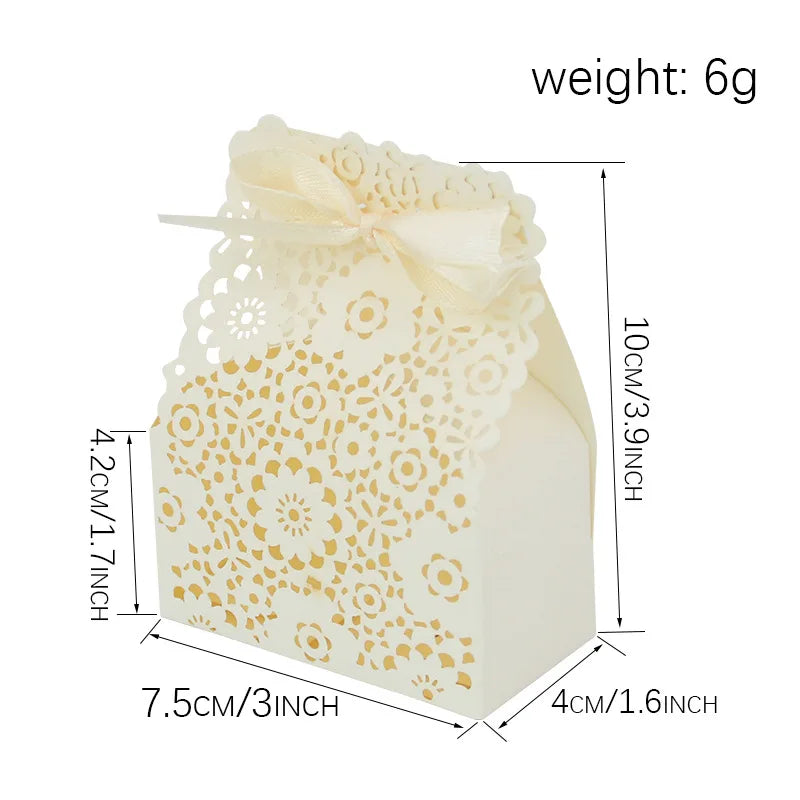 boîte cadeau blanc fleurs dorées ruban classique mariage anniversaire noël saint valentin halloween pâques