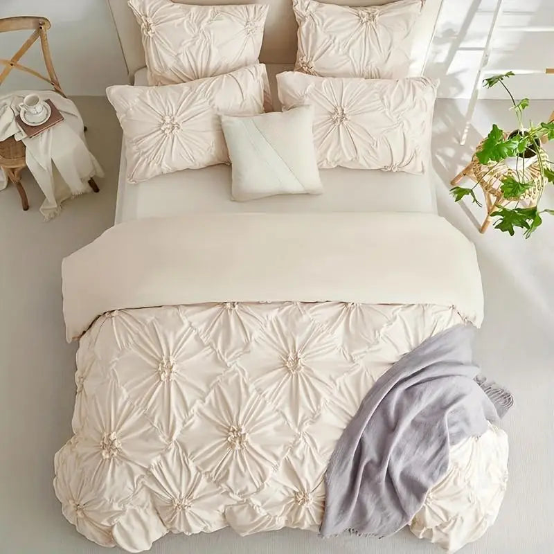 ensemble literie bohème plissé motif floral couleurs unies beige clair couvre lit oreillers élégant