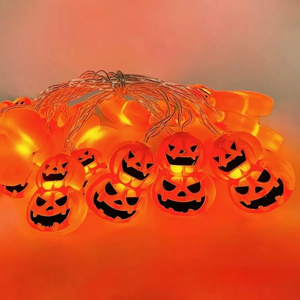 guirlande lumineuse halloween orange blanc noir citrouilles fantômes yeux chats squelettes 3v led piles