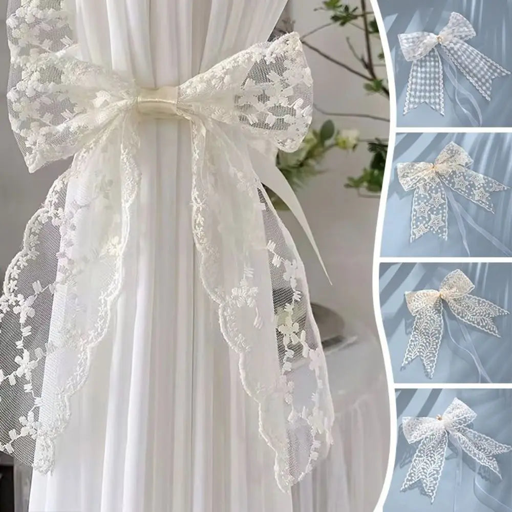ruban dentelé motif floral blanc classique romantique décoratif 18cm translucideintérieur décoration