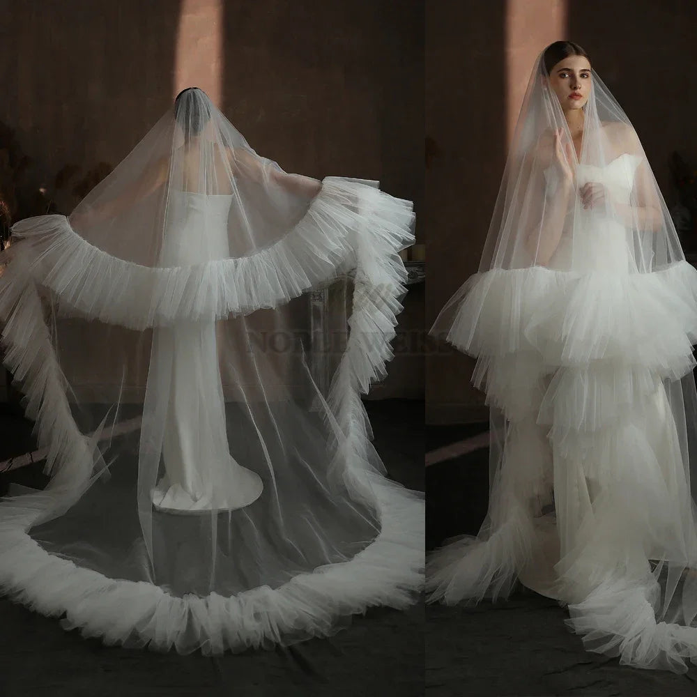 voile mariée blanc tulle deux couches bord coupé clips métalliques classique élégant femme