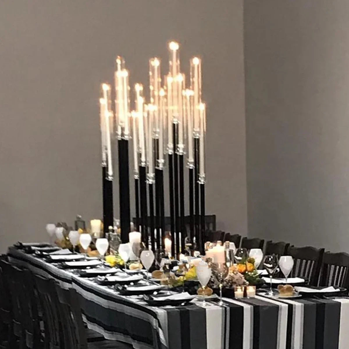 supports bougies transparents modernes mariage bougies vase fleurs noires blanchesDecorationDIY